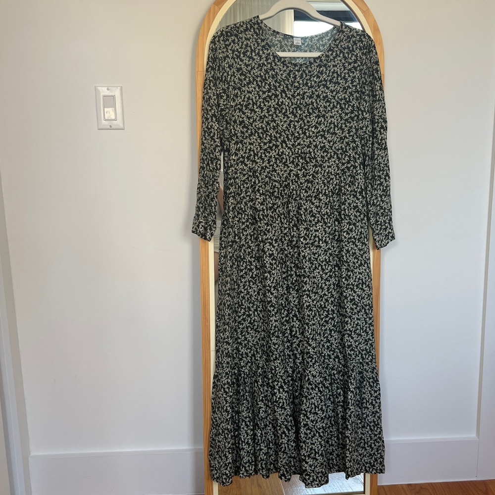 Dark green floral maxi dress